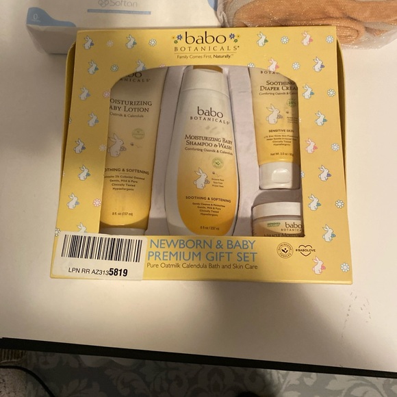 NWT Bundle of Baby Bath Day Essentials Babo Botanicals, Cloud Island, Softan - Picture 2 of 7